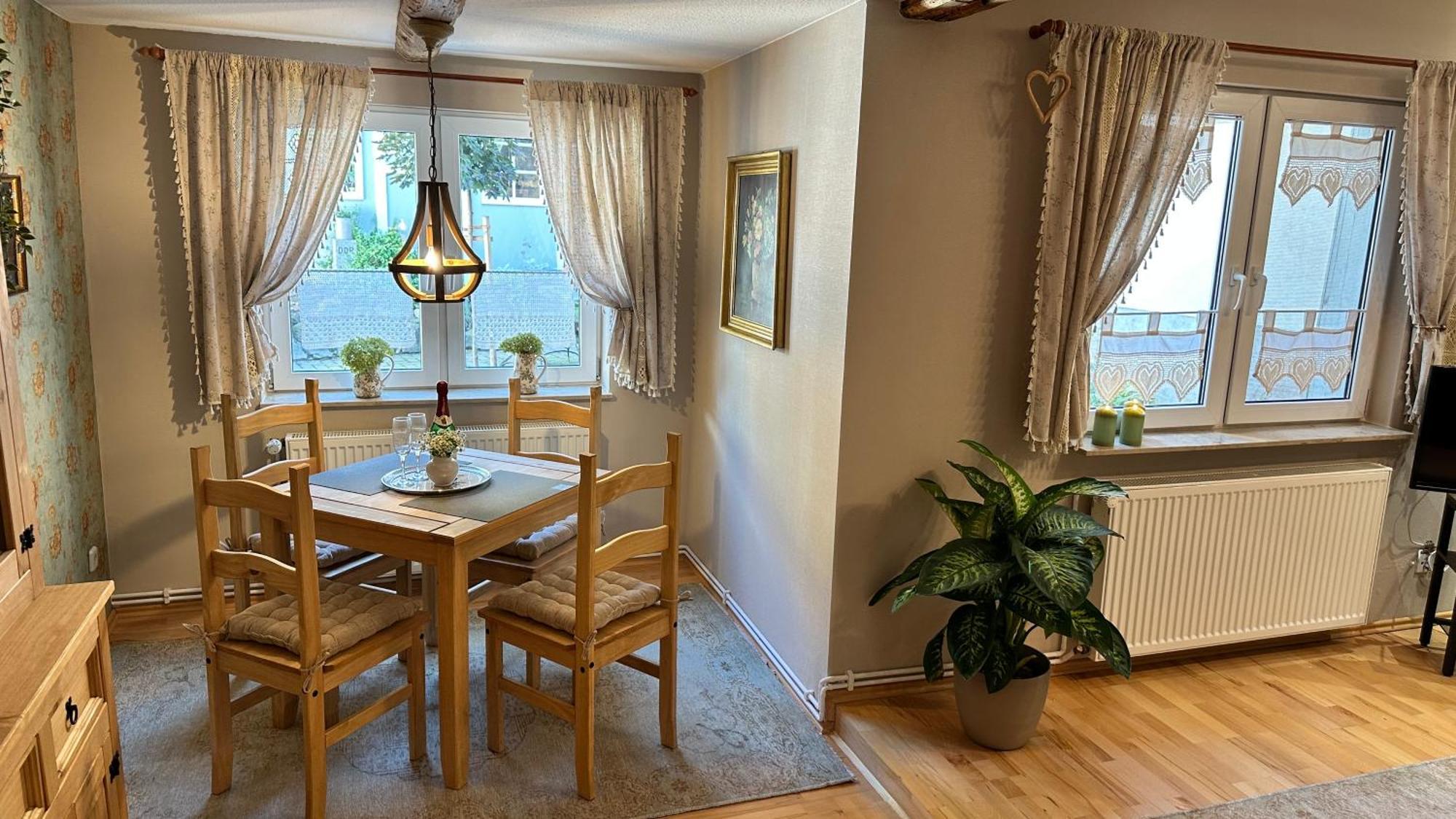 Harz-Bleibe Wernigerode Apartment ภายนอก รูปภาพ